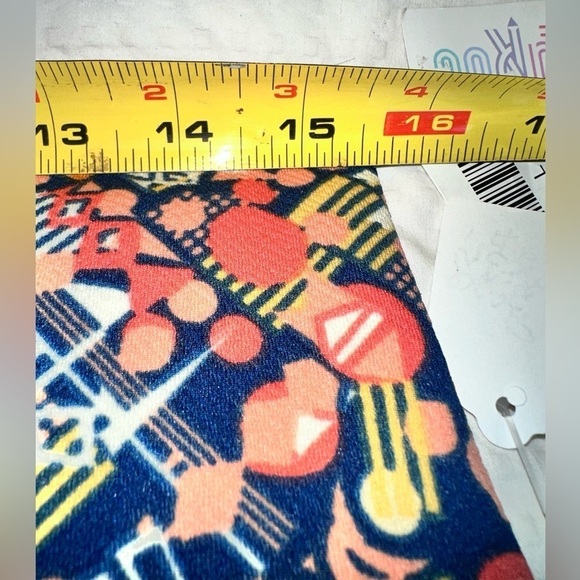 Lularoe large coral, peach, navy Cassie pencil skirt. NWT fun Spring skirt! - Picture 5 of 6